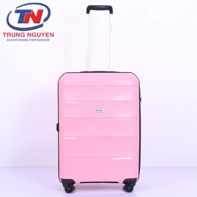 vali nhựa du lịch màu hồng